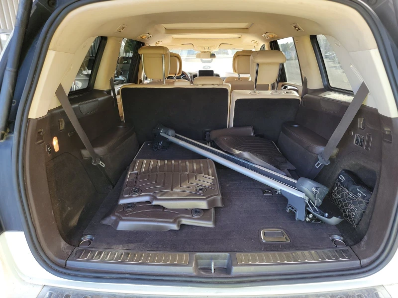 Mercedes-Benz GLS 500 AMG* PACK* ПОДГРЕВ* ОБДУХВАНЕ* МАСАЖ* 360КАМЕРА* К, снимка 15 - Автомобили и джипове - 52699396