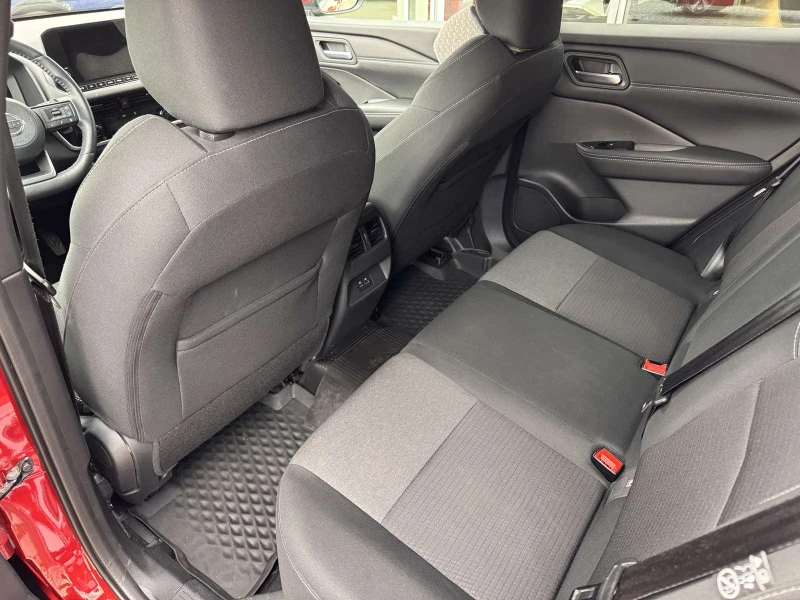 Nissan Qashqai N-Connecta 4X4 / Pro Pilot / HUD, снимка 11 - Автомобили и джипове - 52535676