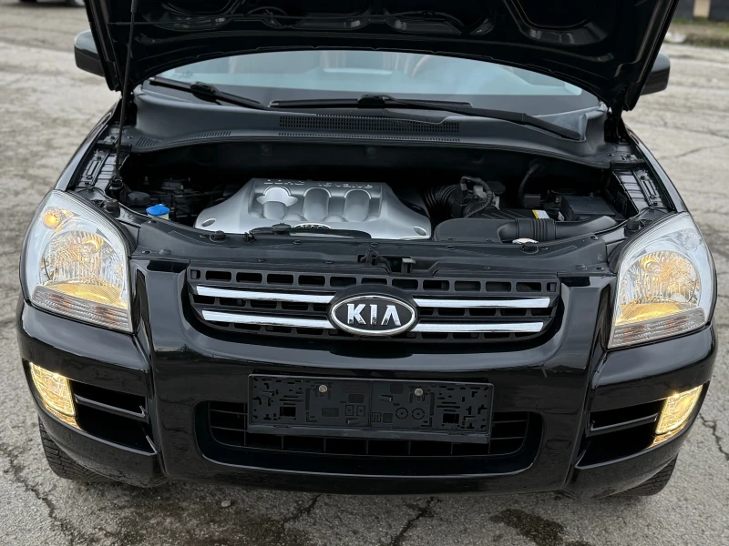 Kia Sportage 2.0i* 4x4* Кожа, снимка 16 - Автомобили и джипове - 53261956