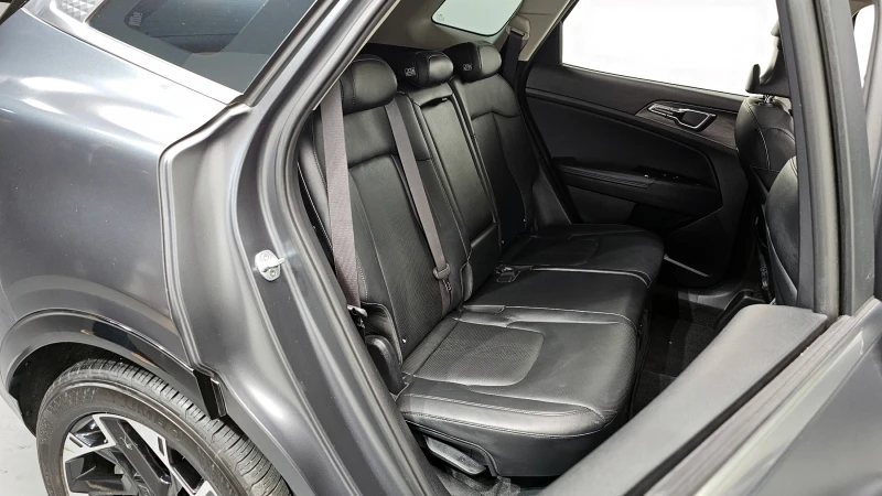 Kia Sportage 2.0CRDI/4x4/Пълна сервизна !!!, снимка 9 - Автомобили и джипове - 53417270