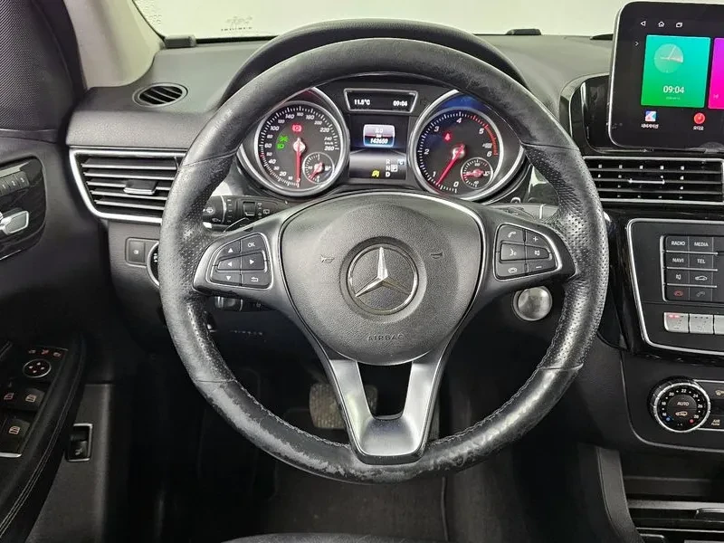 Mercedes-Benz GLE 350 D 4Matic - САМО 30% АВАНС, снимка 13 - Автомобили и джипове - 55483959