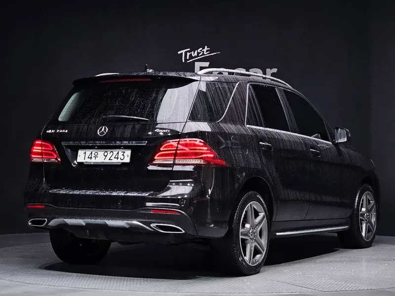 Mercedes-Benz GLE 350 D 4Matic - САМО 30% АВАНС, снимка 2 - Автомобили и джипове - 55483959