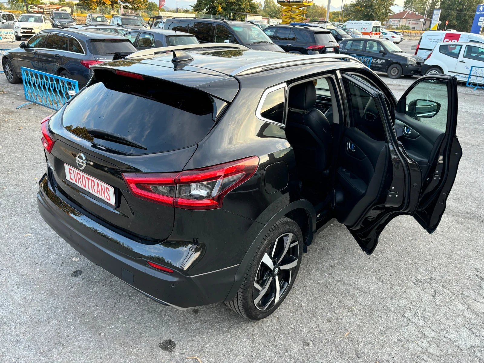 Nissan Qashqai 1, 6 dci Teкna/Full LED/Панорама /Камери 360  - изображение 5