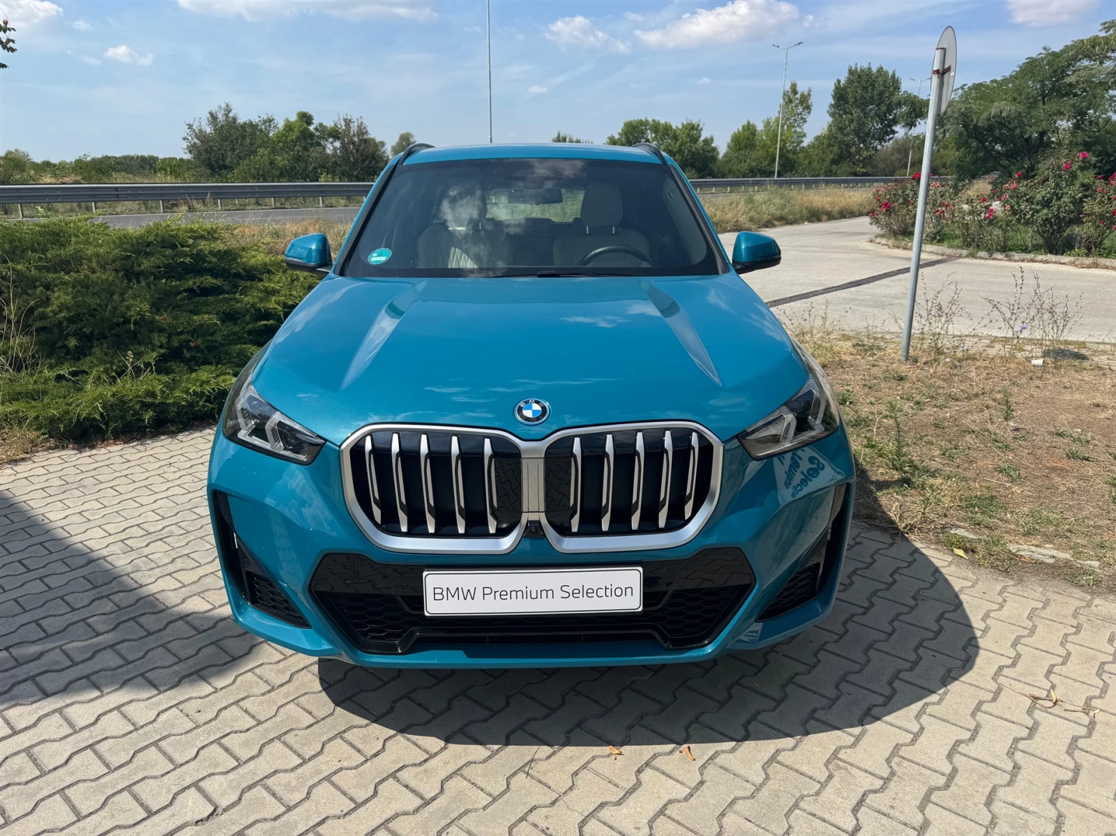 BMW X1 xDrive30e - изображение 8