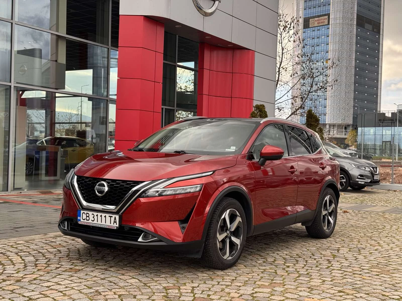 Nissan Qashqai N-Connecta 4X4 / Pro Pilot / HUD | Mobile.bg   1