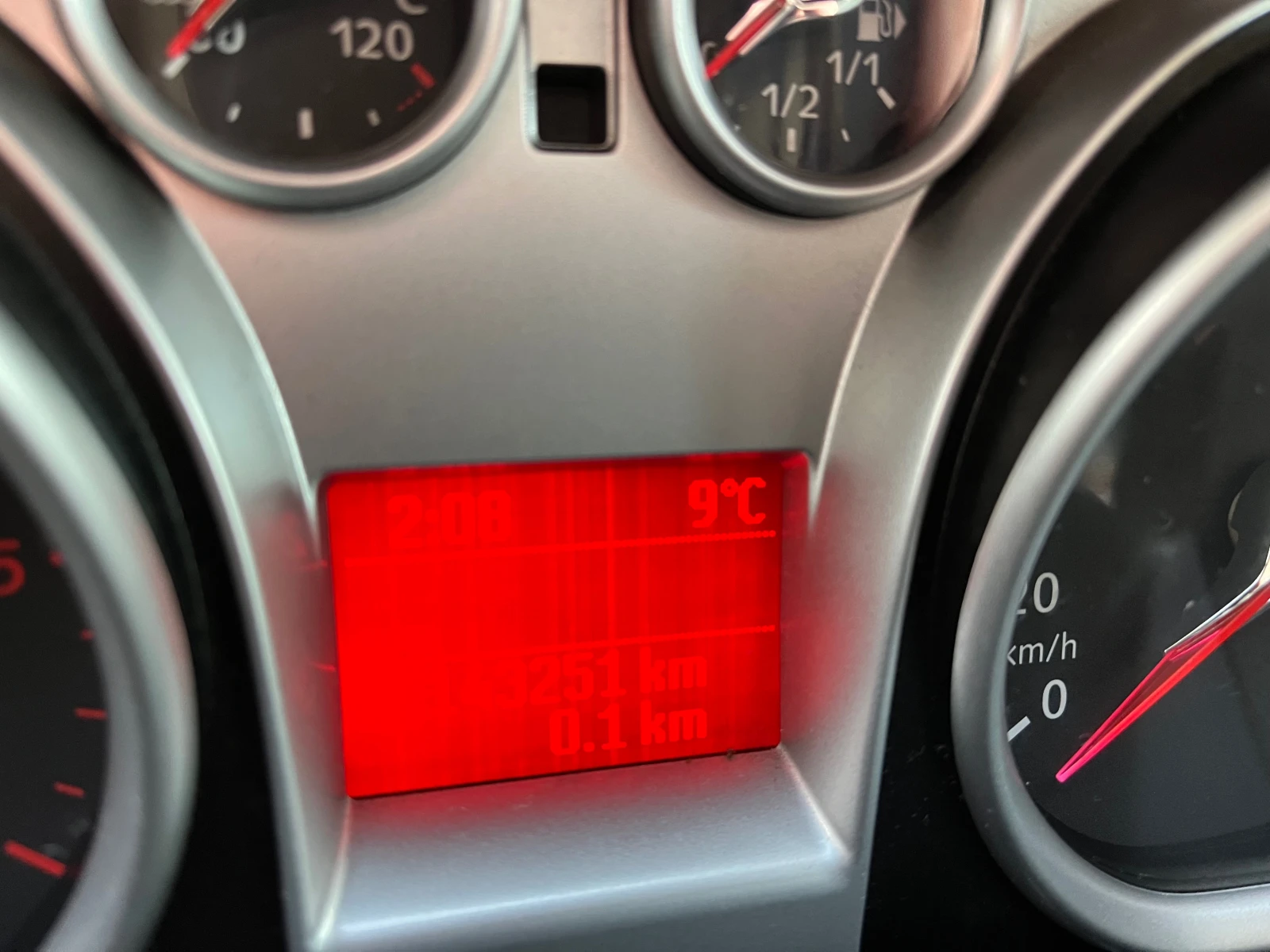 Ford Kuga 2.0TDCI 4x4 TITANIUM | Mobile.bg � ����������� 14