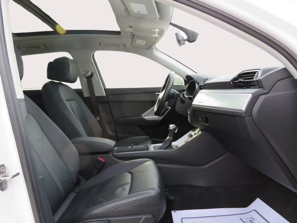 Audi Q3 quattro Komfort* TFSI* АвтоКредит* (ЦЕНА ДО БГ) - изображение 7