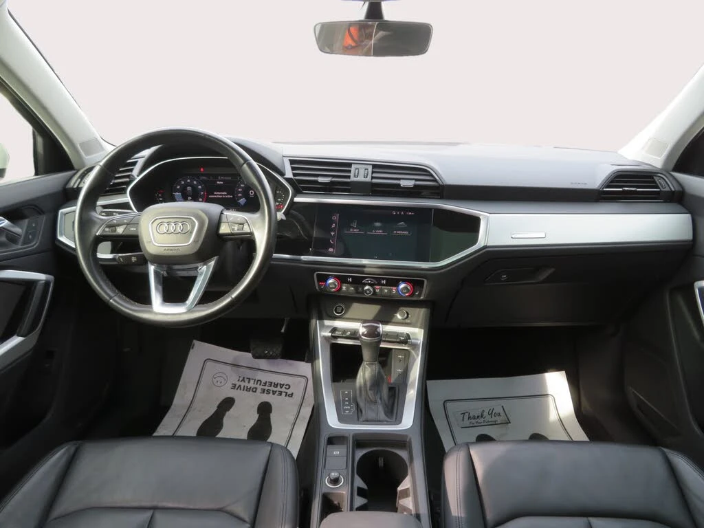 Audi Q3 quattro Komfort* TFSI* АвтоКредит* (ЦЕНА ДО БГ) - изображение 9