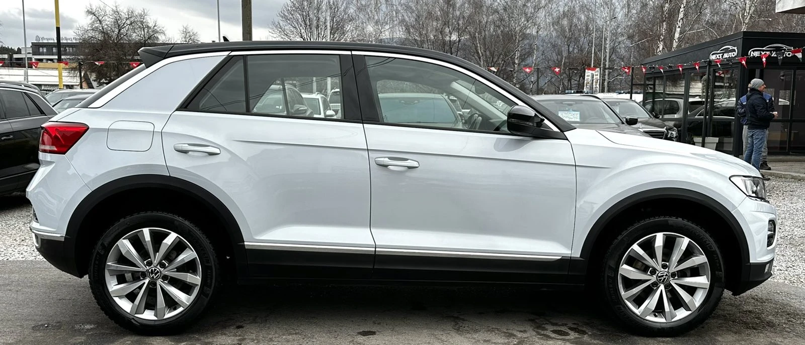 VW T-Roc 1.5TSI 150HP DSG CARPLAY DISTRONIC EU6D, снимка 4 - Автомобили и джипове - 53950241