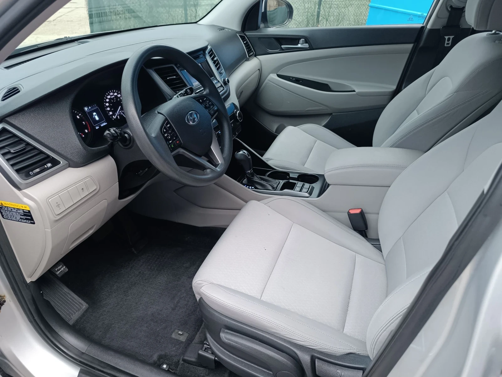 Hyundai Tucson 2.0 GDi Automatic , снимка 11 - Автомобили и джипове - 53975811