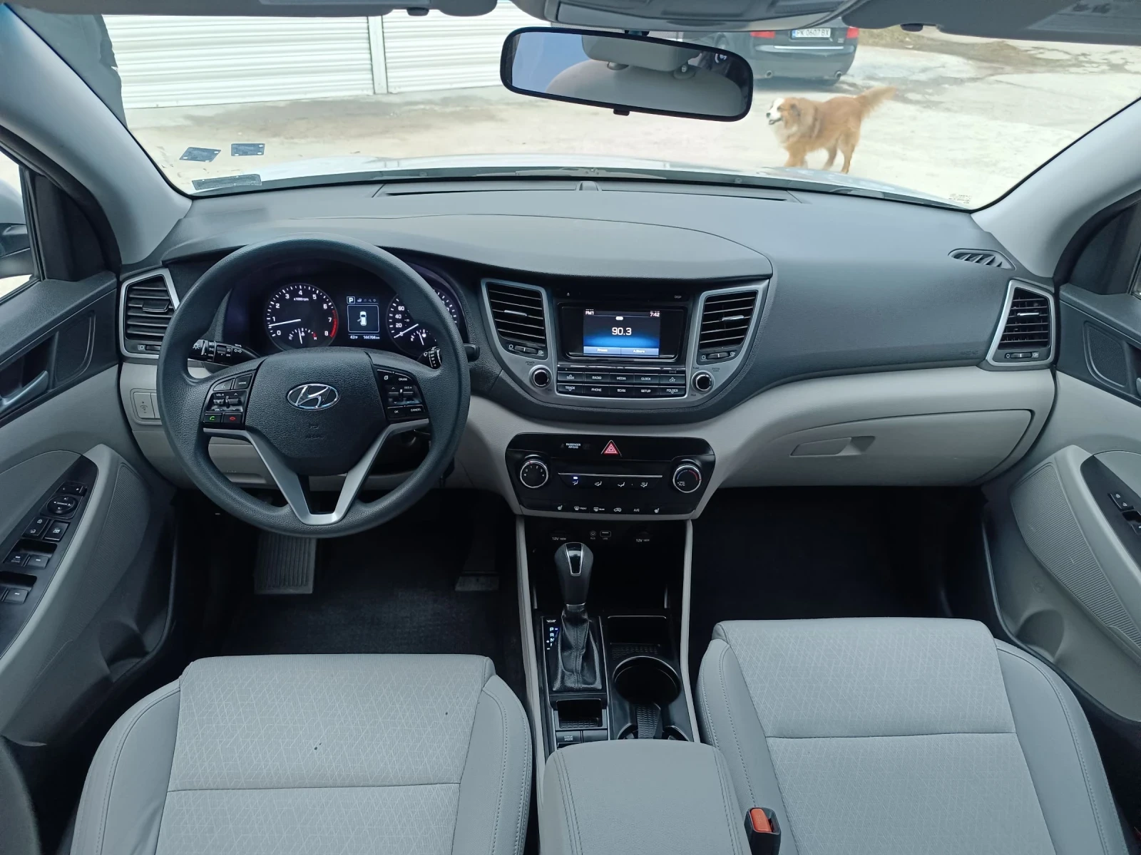 Hyundai Tucson 2.0 GDi Automatic , снимка 9 - Автомобили и джипове - 53975811