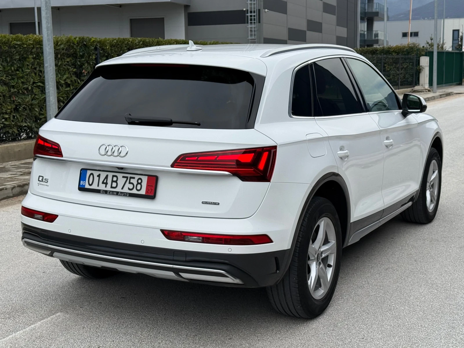 Audi Q5 40TDI FACE LIFT DISTRONIC DIGITAL QUATTRO, снимка 3 - Автомобили и джипове - 54462708