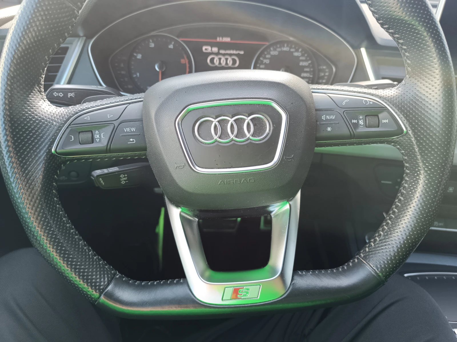 Audi Q5, снимка 7 - Автомобили и джипове - 54492363