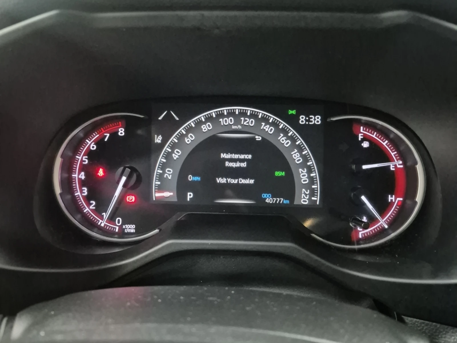 Toyota Rav4 * * CARFAX * * АВТО КРЕДИТ * * Цена до БГ * * , снимка 12 - Автомобили и джипове - 54611358