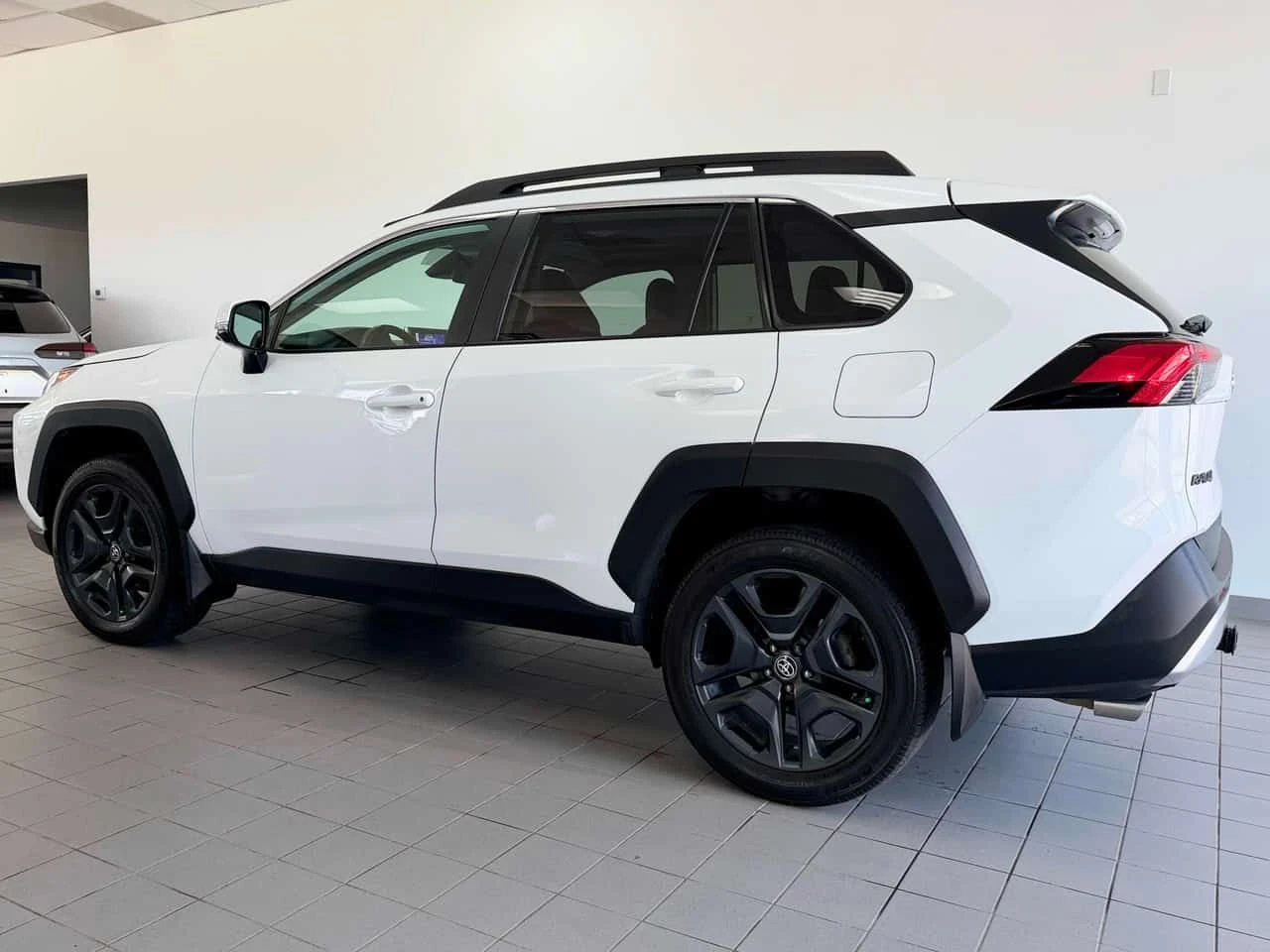 Toyota Rav4 * Trail AWD * CARFAX * ��� ������������ ������ | Mobile.bg � ����������� 2