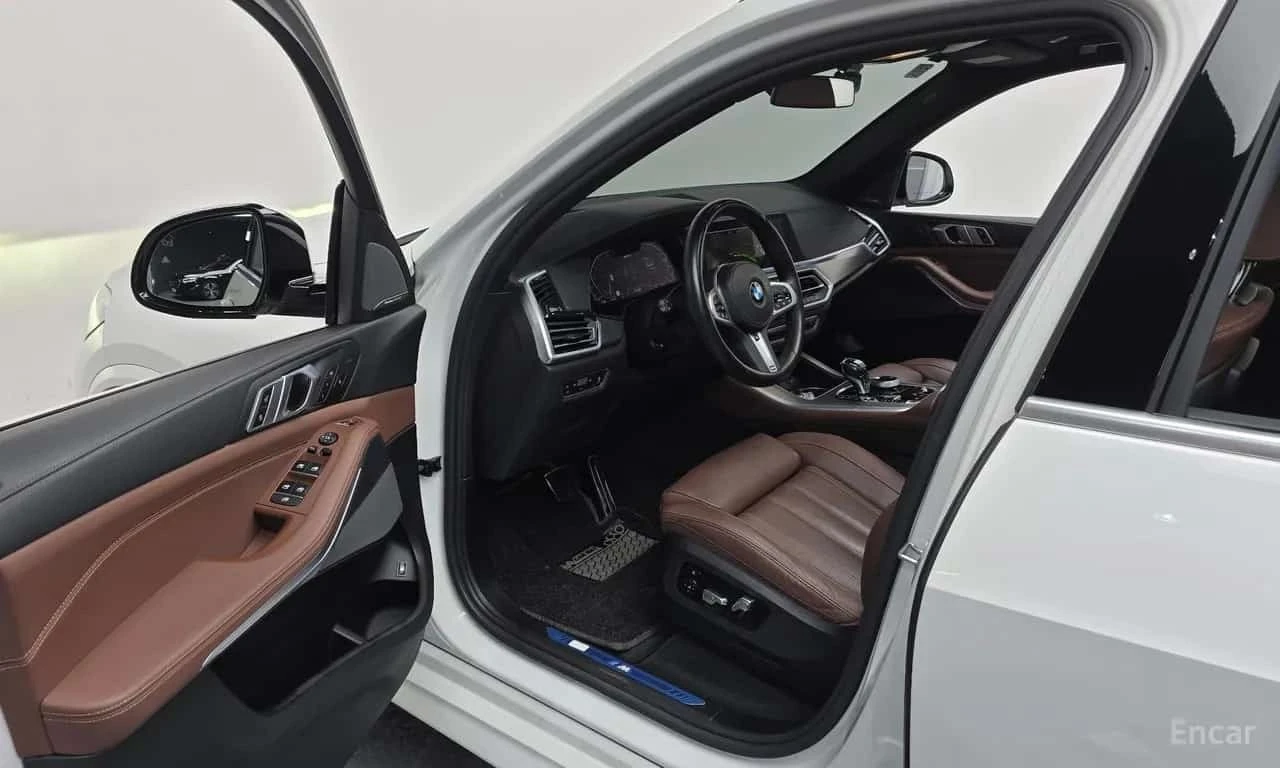 BMW X5 * xDrive 45e M Sport * БЕЗ ПЪРВОНАЧАЛНА ВНОСКА, снимка 10 - Автомобили и джипове - 56210941