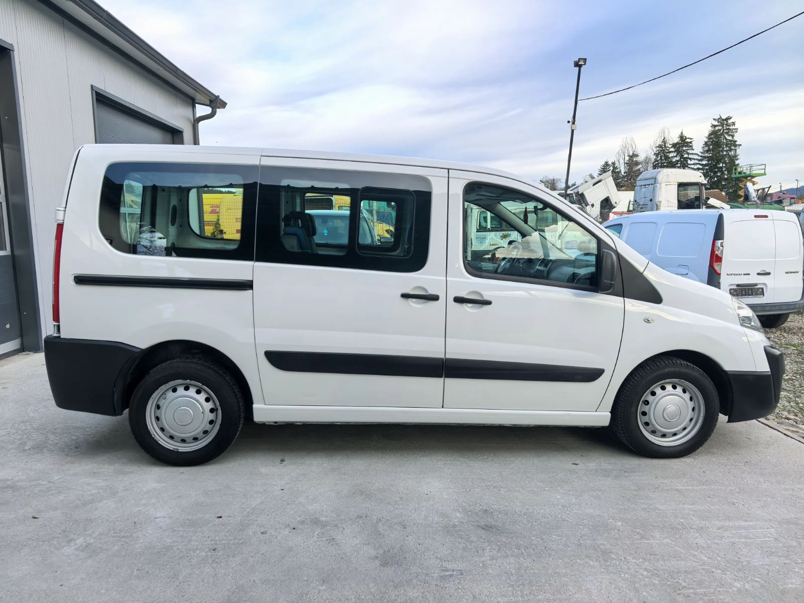 Fiat Scudo 2.0mjt 6 места - изображение 8