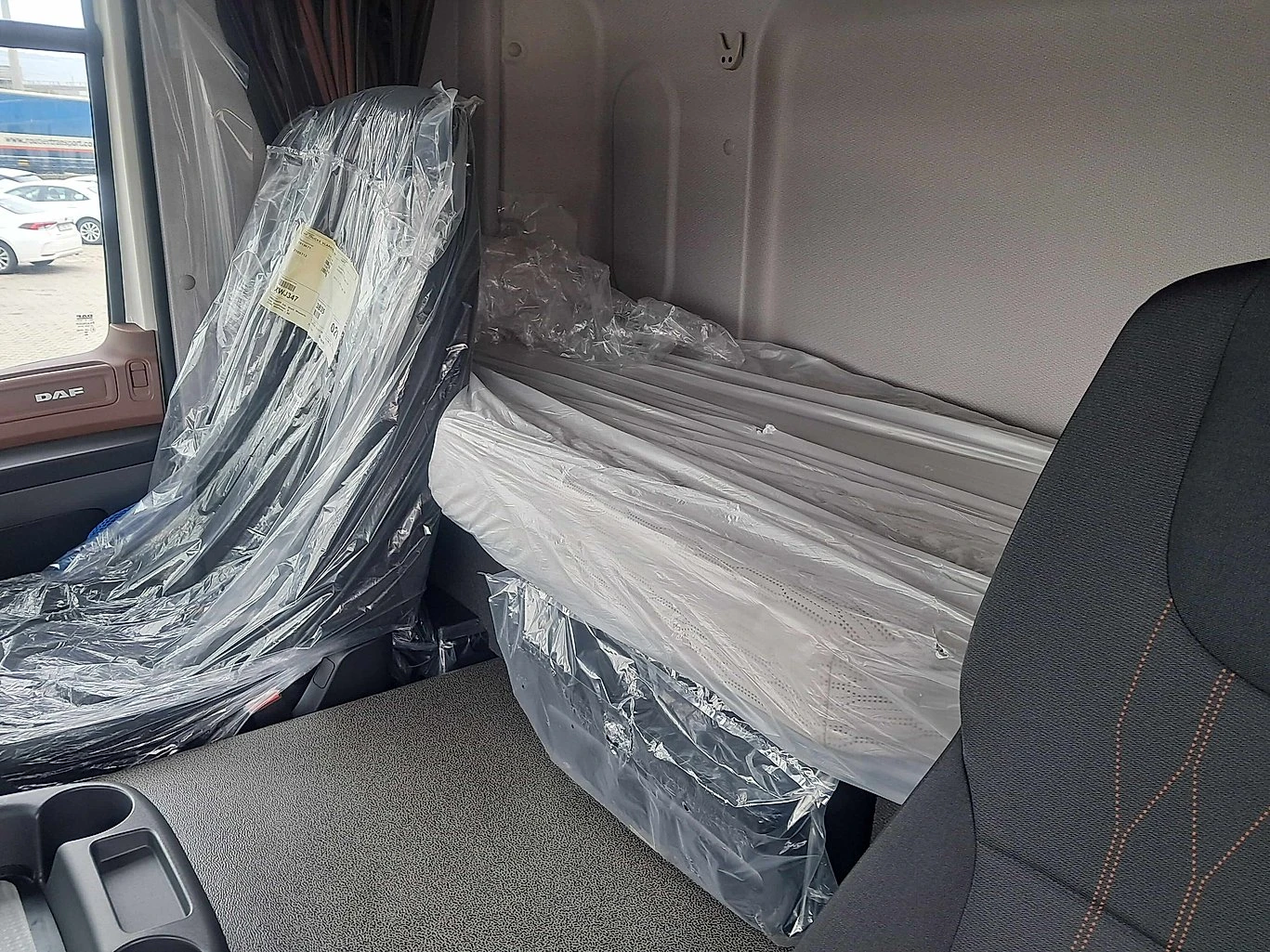 Daf CF 530 6х4 + RETARDER + PTO, снимка 12 - Камиони - 54170431