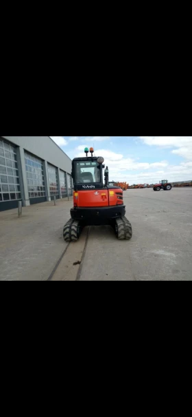 ����� �� �������� �� ����� Kubota U-55 -4