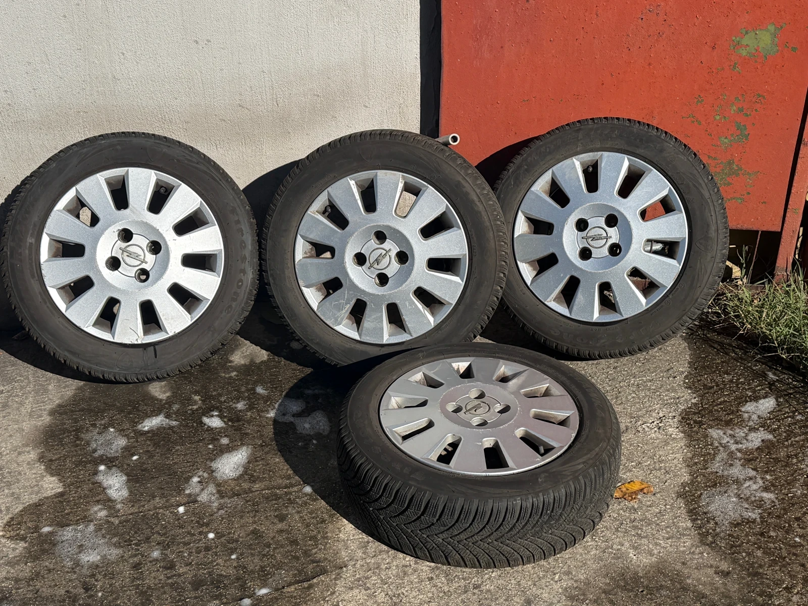 Гуми с джанти Firestone 185/60R15