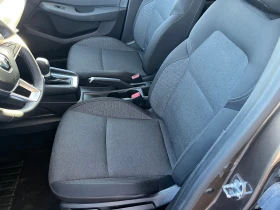 Renault Clio E-tech Hybrid 1.6, снимка 8