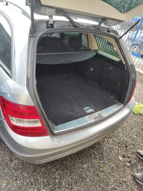 Mercedes-Benz C 220, снимка 4