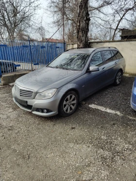 Mercedes-Benz C 220, снимка 1