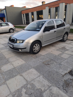 Skoda Fabia, снимка 8 - Автомобили и джипове - 45718278