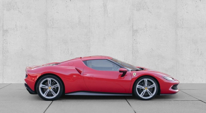 Ferrari 296GTB = Carbon Exterior & Interior= Гаранция, снимка 4 - Автомобили и джипове - 45778423