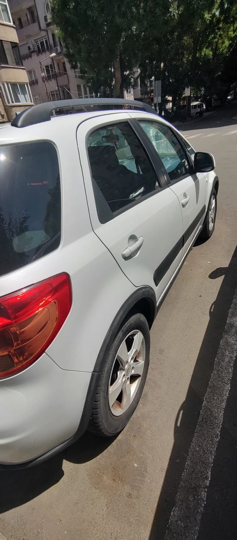 Suzuki SX4 1.6, снимка 4 - Автомобили и джипове - 47381697