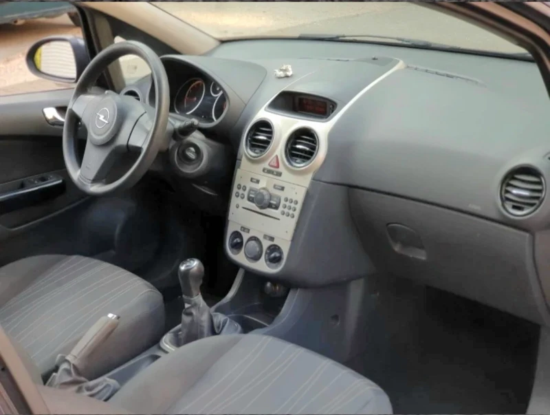 Opel Corsa 1.4 АВТОПИЛОТ, снимка 6 - Автомобили и джипове - 47461018