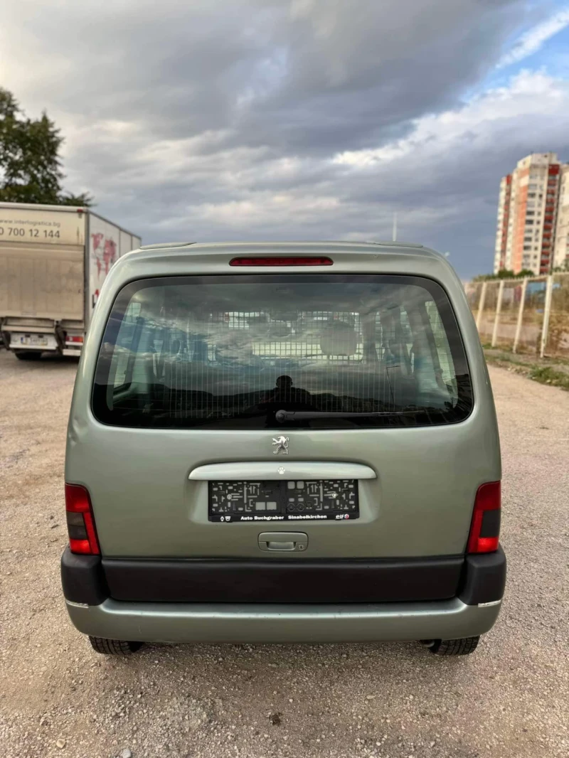 Peugeot Partner, снимка 5 - Автомобили и джипове - 47464991