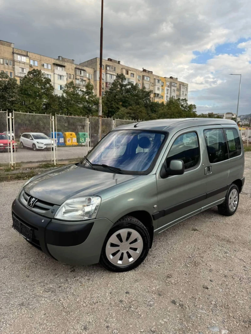 Peugeot Partner, снимка 8 - Автомобили и джипове - 47464991