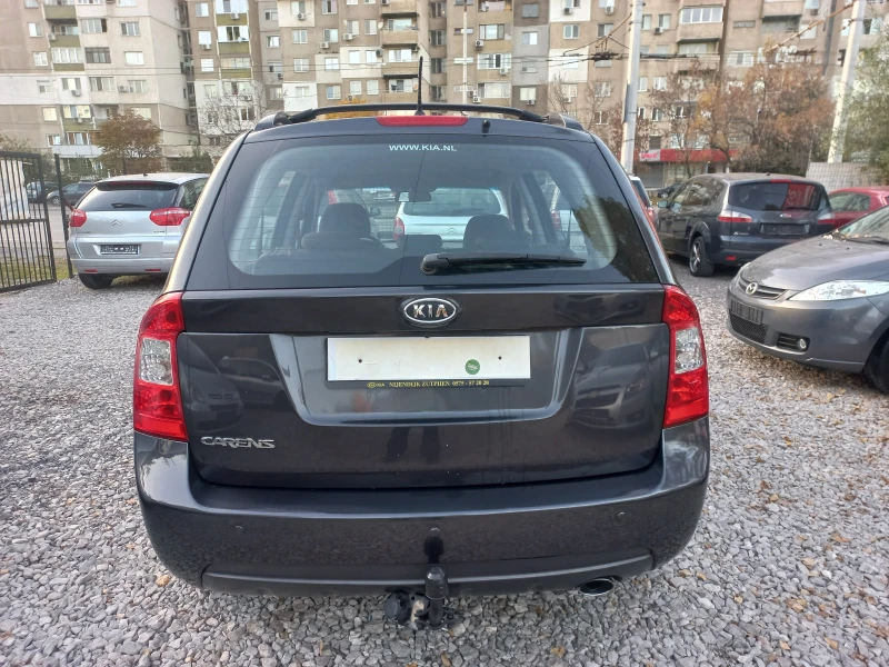 Kia Carens 2.0i* /Холандия, снимка 15 - Автомобили и джипове - 47699554