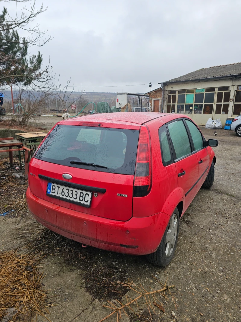 Ford Fiesta 1.4 cdti, снимка 3 - Автомобили и джипове - 48221698