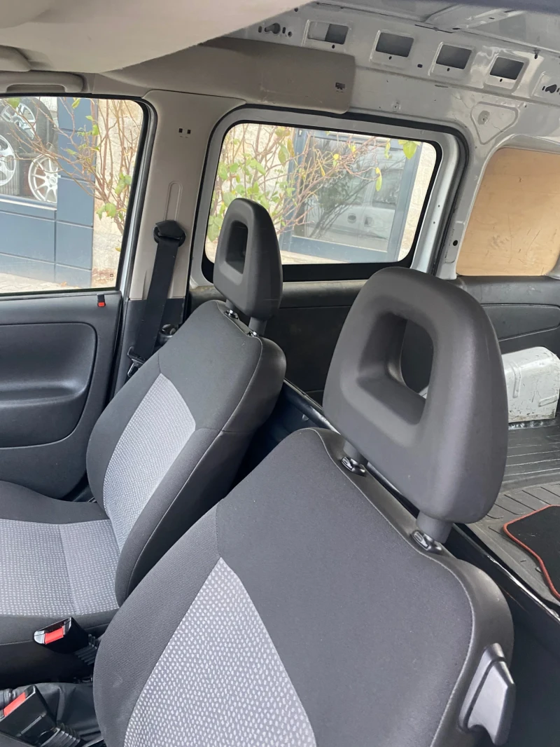 Opel Combo 1.3cdti, снимка 7 - Автомобили и джипове - 48259750