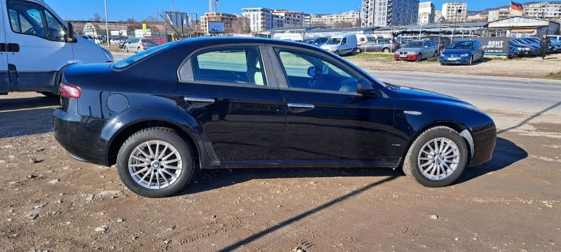 Alfa Romeo 159 1.9 JTD-M, снимка 8 - Автомобили и джипове - 48728010