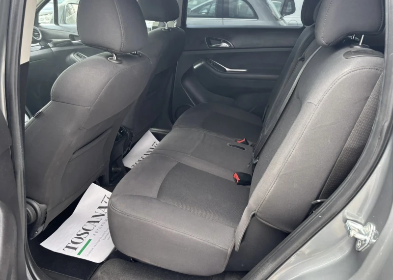 Chevrolet Orlando 2.0D* 163к.с.* Navi* 7 места* Лизинг, снимка 9 - Автомобили и джипове - 50894316