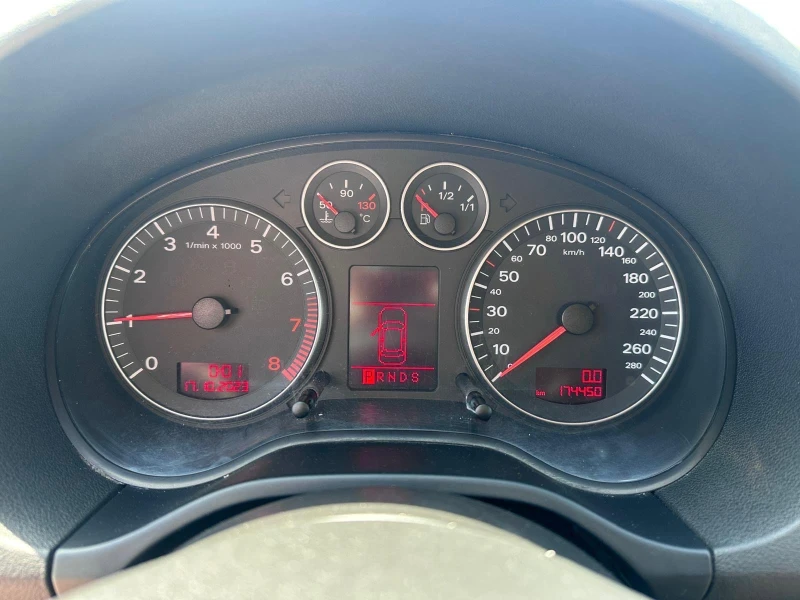 Audi A3 SPORTBAG quattro - 3.2i - НАВИГАЦИЯ, снимка 15 - Автомобили и джипове - 51340971