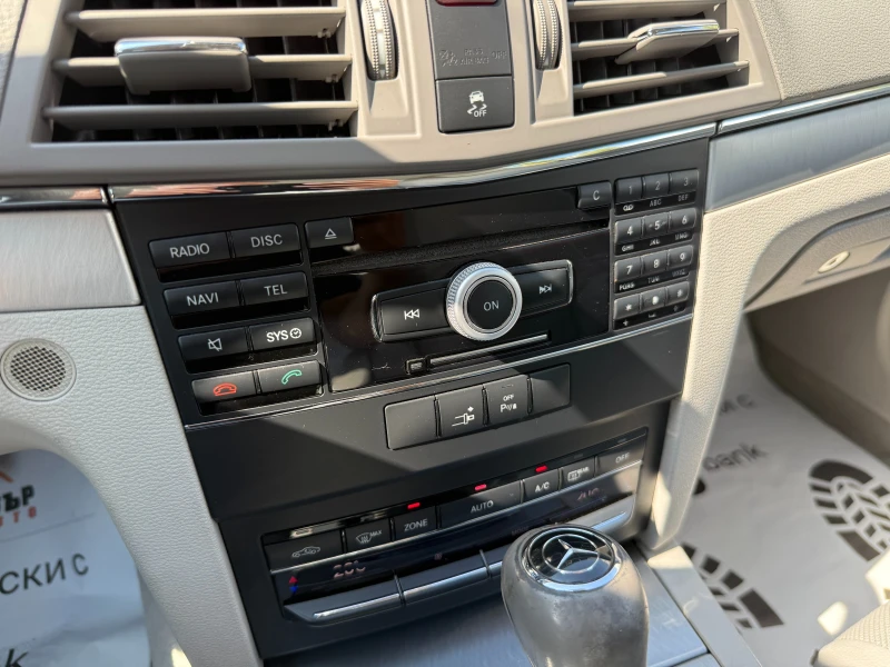 Mercedes-Benz E 350 3.0d 231 к.с., снимка 12 - Автомобили и джипове - 51438877