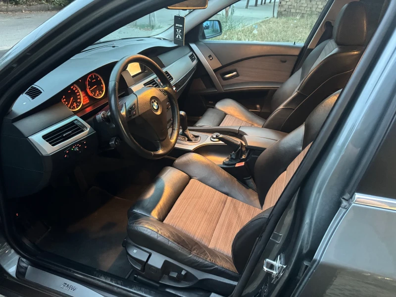 BMW 530 530D само задно, снимка 16 - Автомобили и джипове - 52445020