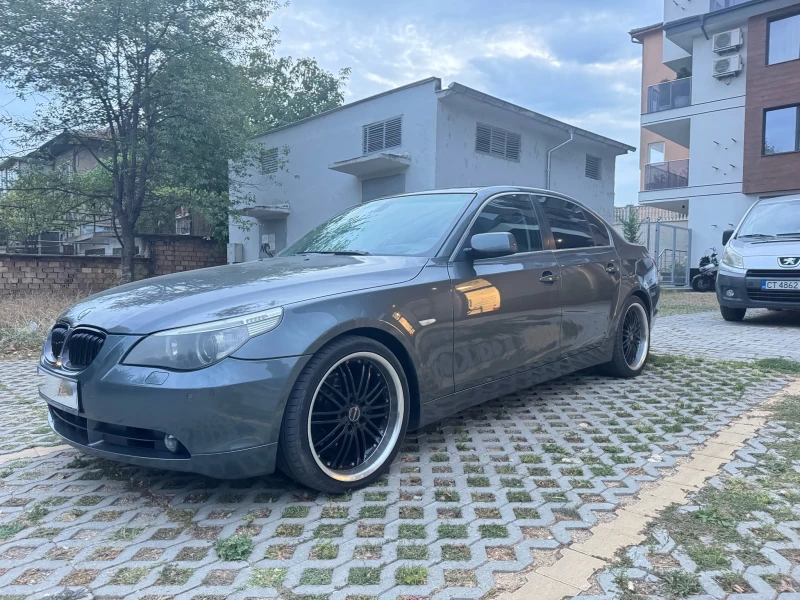 BMW 530 530D само задно, снимка 2 - Автомобили и джипове - 52445020