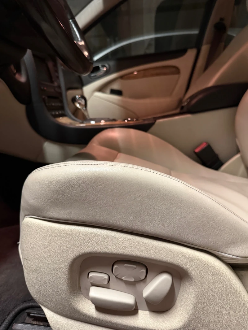 Jaguar S-type Type R Supercharged, снимка 11 - Автомобили и джипове - 52930223