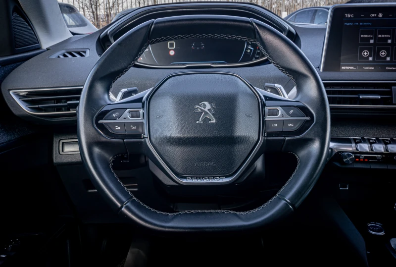 Peugeot 3008 1.6HDI-ПЕРФЕКТНА-6М.ГАРАНЦИЯ-РЕАЛНИ КМ., снимка 9 - Автомобили и джипове - 53111529