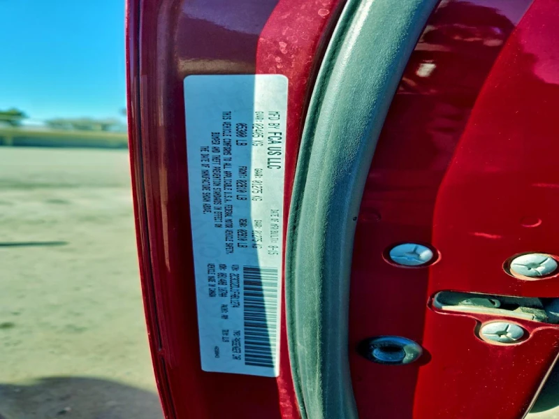 Dodge Challenger SRT 392| 6.4L V8| DISTRONIC, снимка 12 - Автомобили и джипове - 53192757