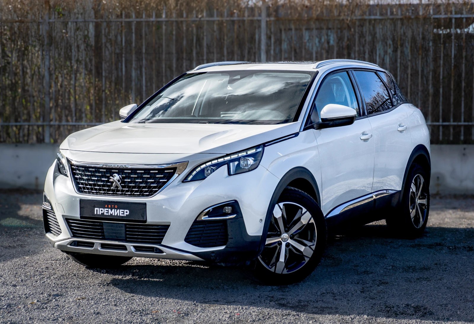 Peugeot 3008 1.6HDI-ПЕРФЕКТНА-6М.ГАРАНЦИЯ-РЕАЛНИ КМ., снимка 1