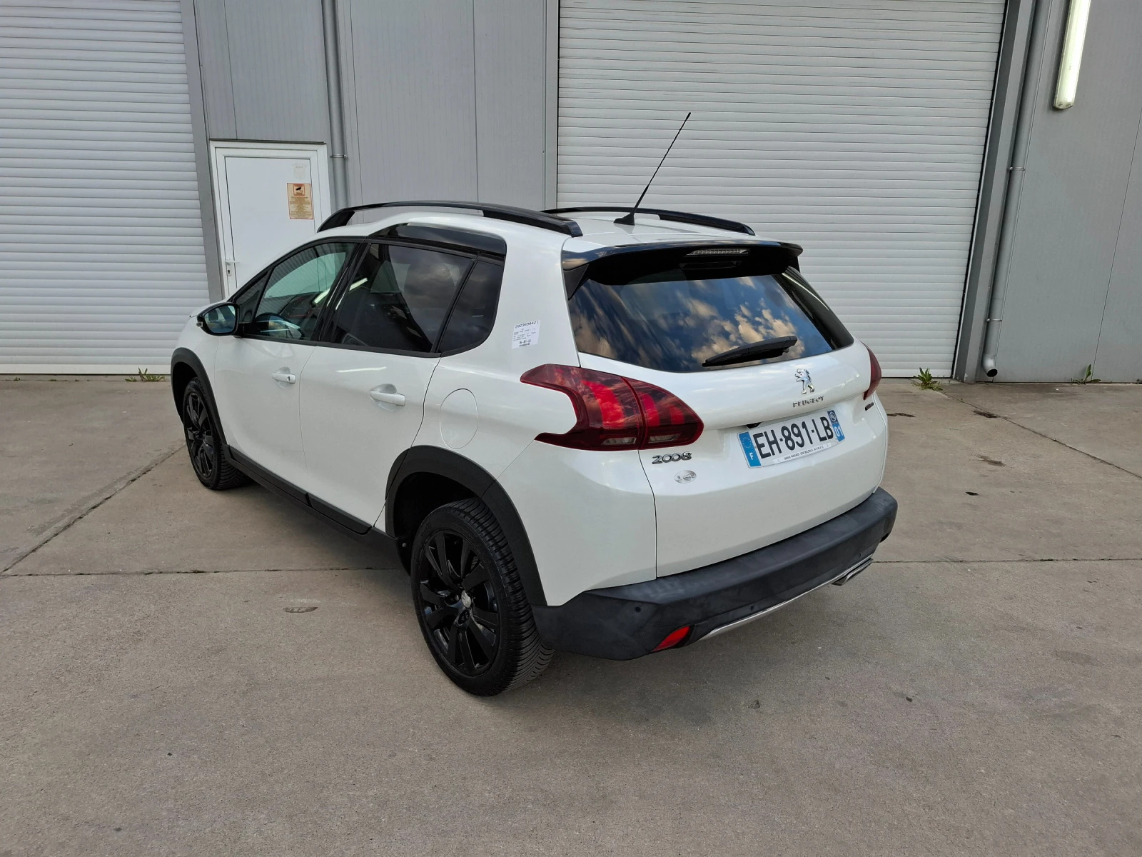 Peugeot 2008 Navi panarama - изображение 3