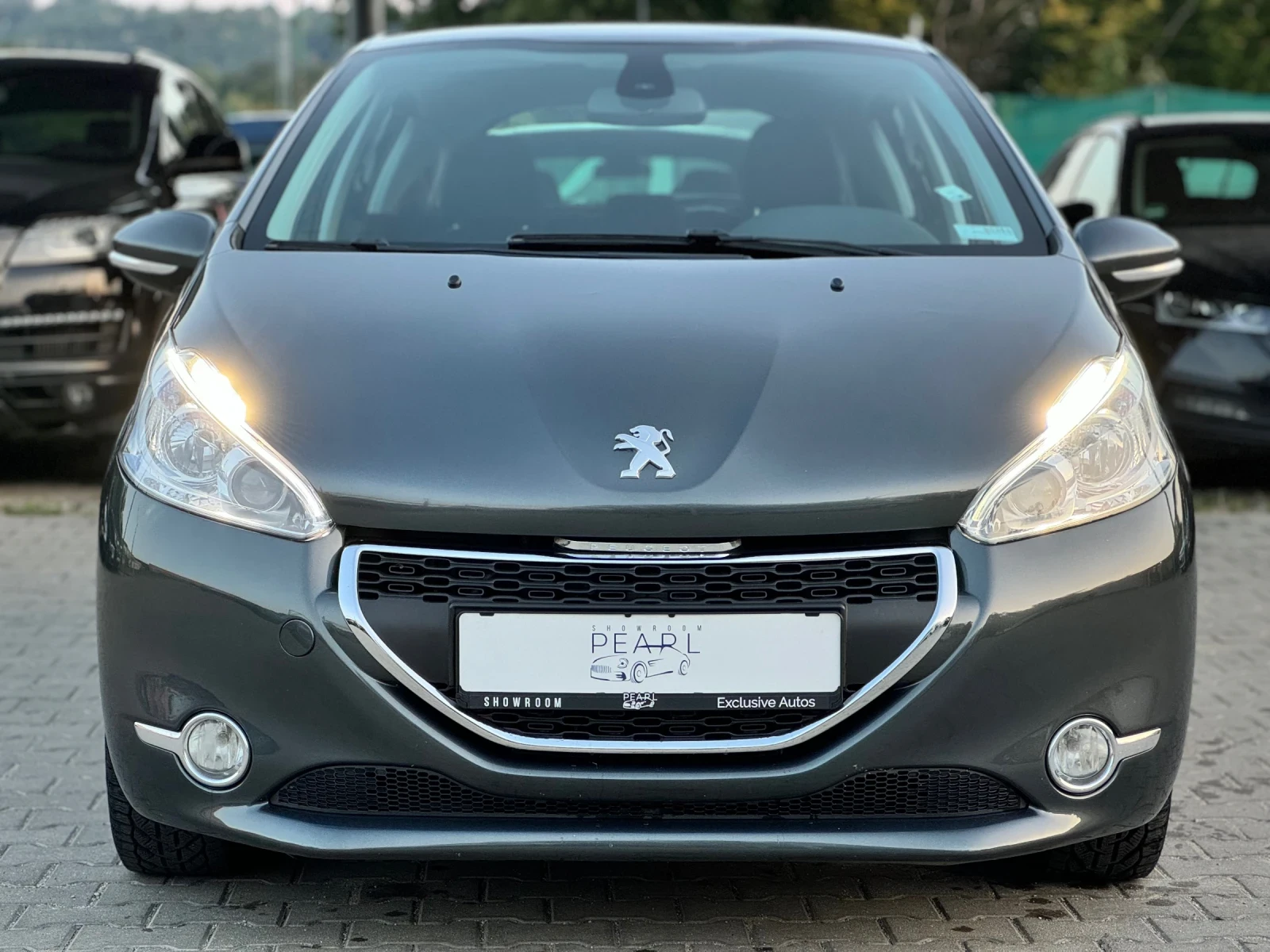 Peugeot 208 HDi 1.6 LED NAVI Eco Climatronic - изображение 2