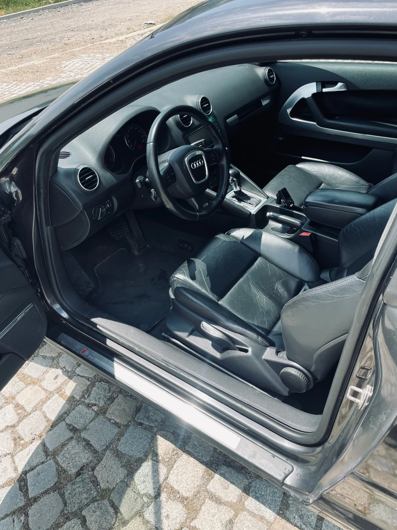 Audi A3 AUDI A3 * S-TRONIC* 3x S-line * BIG NAVI* * BOSE*  - изображение 4