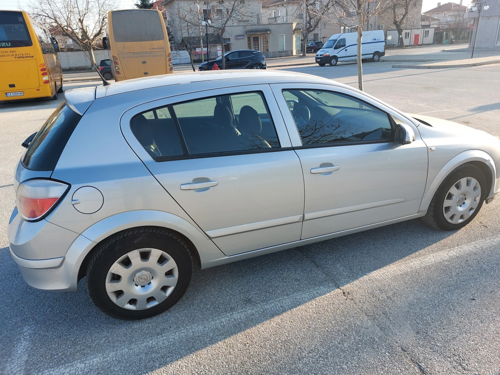 Opel Astra H, 1.6 с ГАЗ - изображение 4
